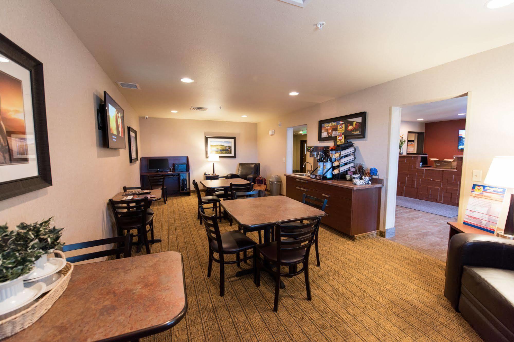 My Place Hotel-Grand Forks, Nd Экстерьер фото
